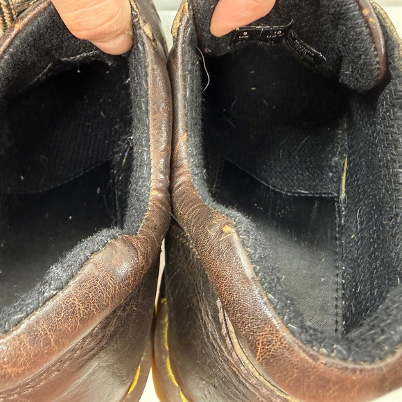 Shoes - Picture 9 of 9